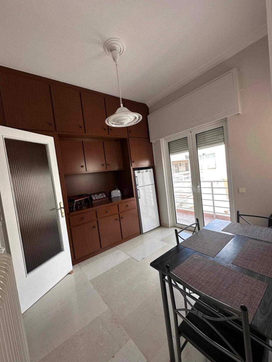 Beach Front Apartment Nea Palatia Dış mekan fotoğraf